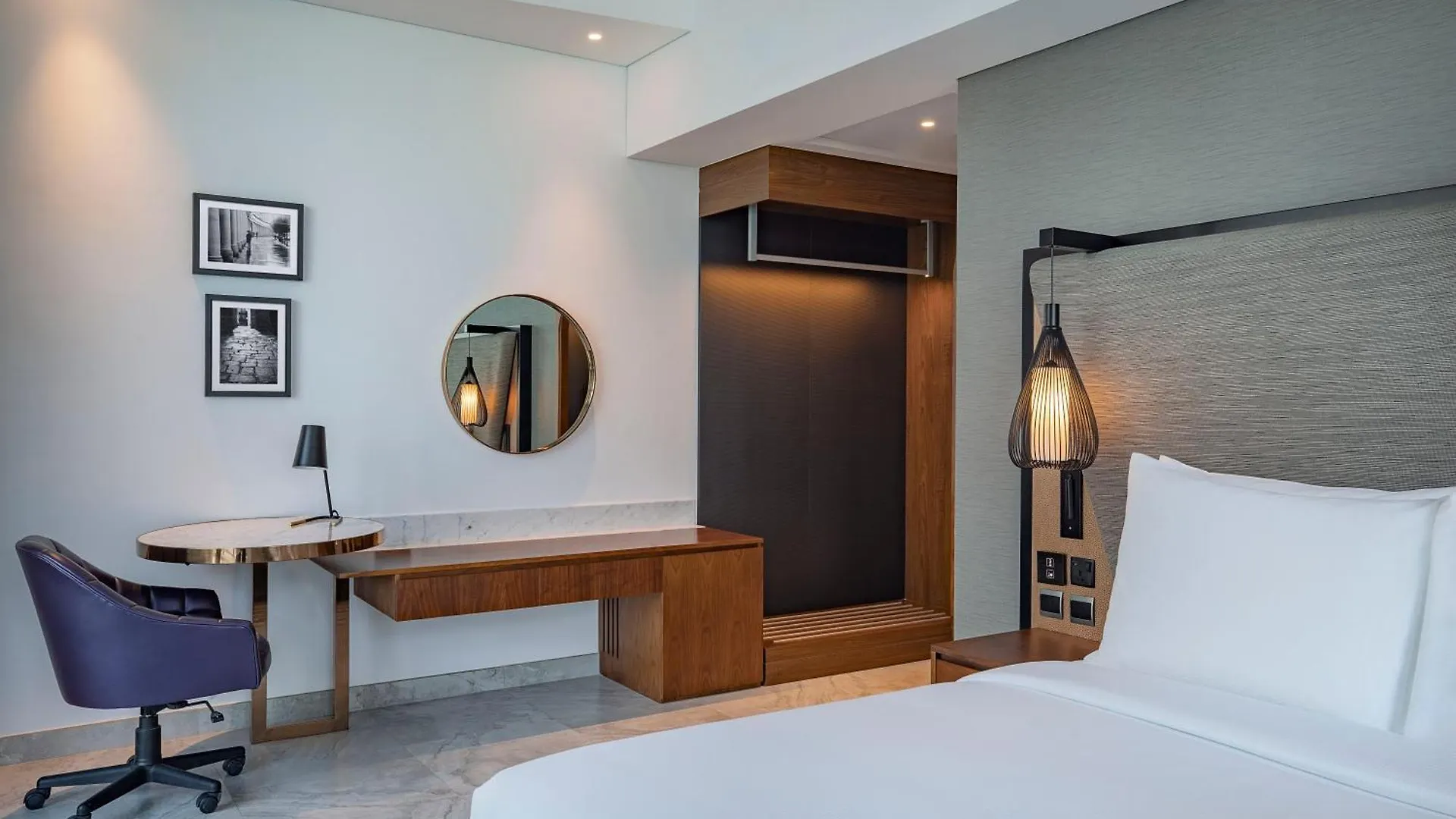 The First Collection Dubai Waterfront Hotel