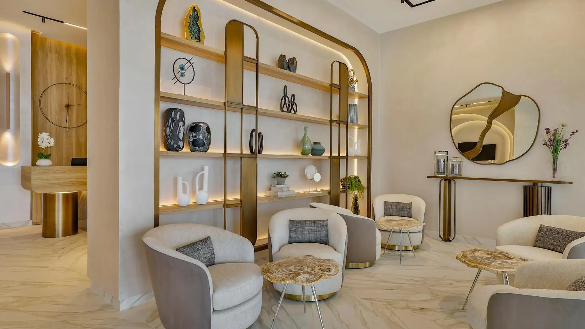 فندق The First Collection Dubai Waterfront 4*,  الإمارات العربية المتحدة